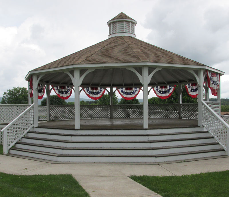 gazebo.2017